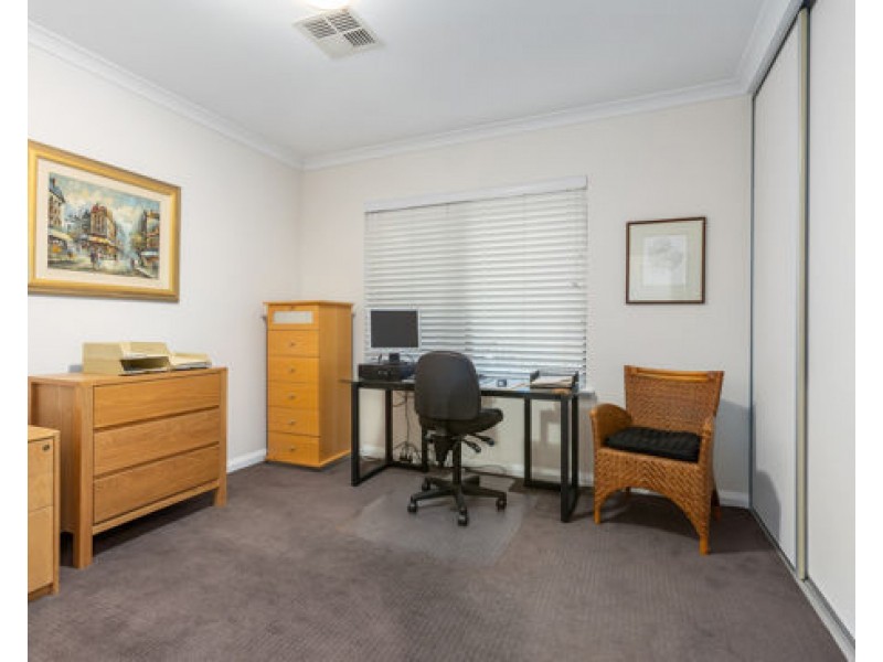 1 6 Jane Road, Applecross WA 6153