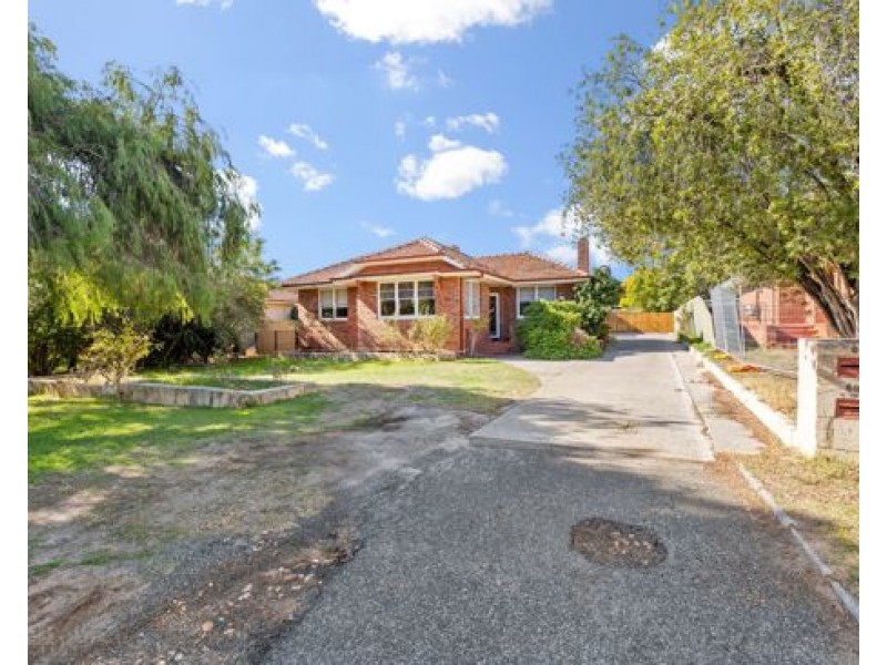 B 60 Tain Street, Ardross WA 6153
