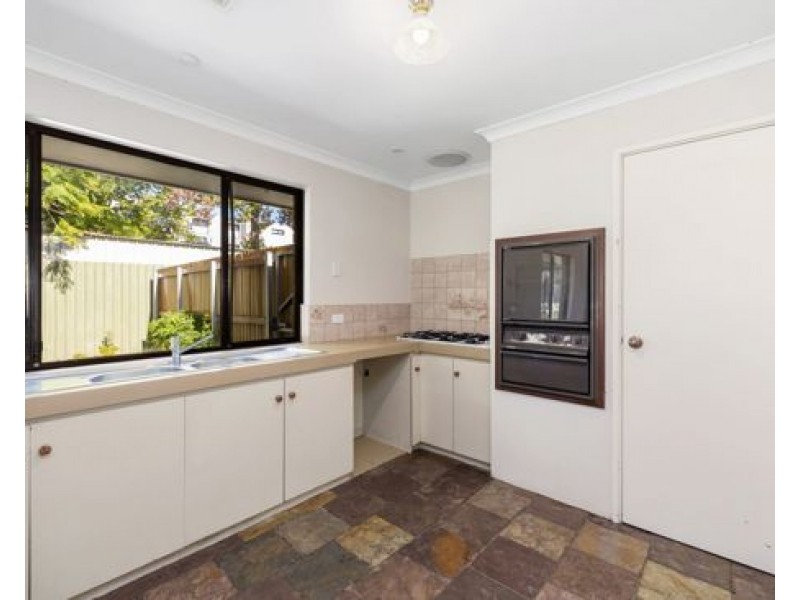 B 60 Tain Street, Ardross WA 6153