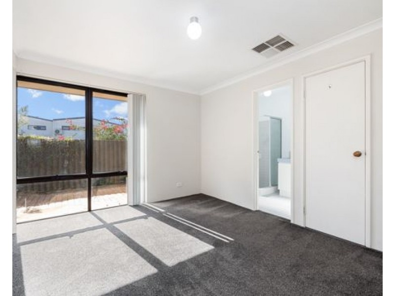B 60 Tain Street, Ardross WA 6153