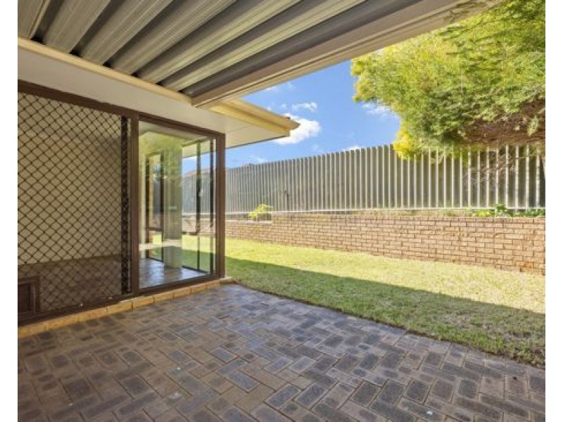 B 60 Tain Street, Ardross WA 6153