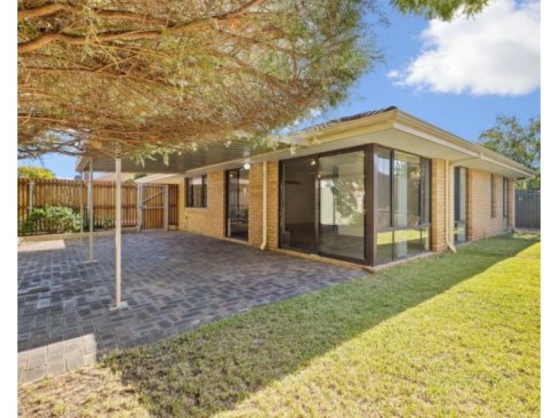 B 60 Tain Street, Ardross WA 6153