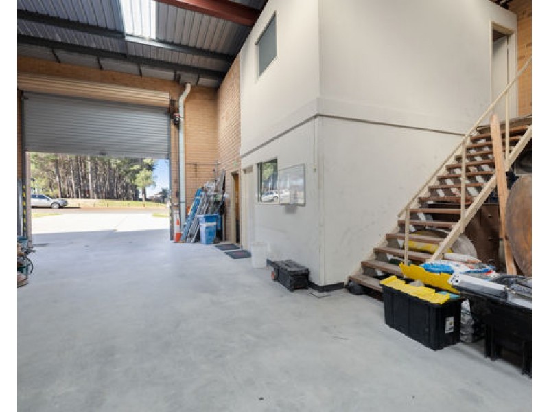 1/27 Weatherburn Way, Kardinya WA 6163