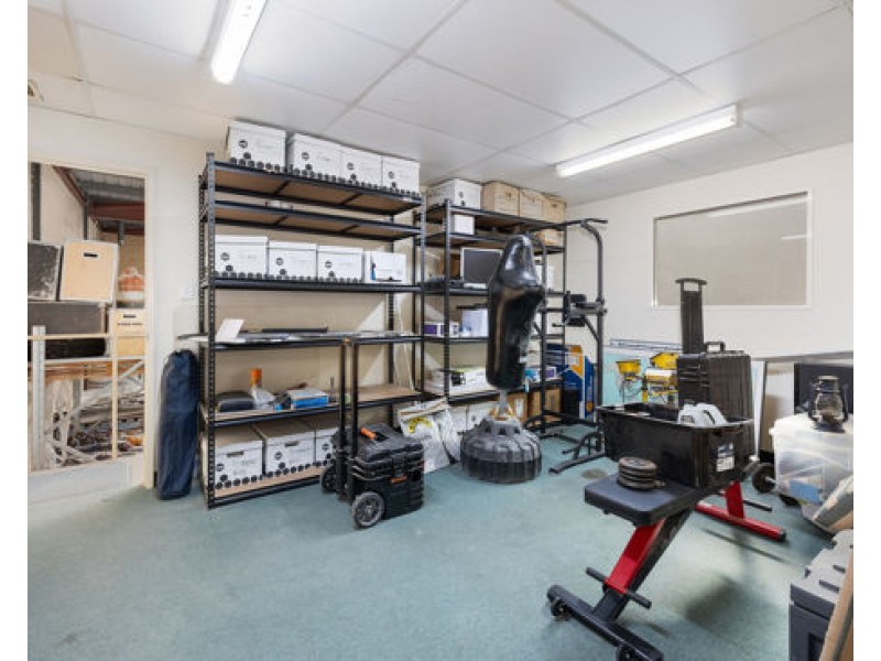 1/27 Weatherburn Way, Kardinya WA 6163