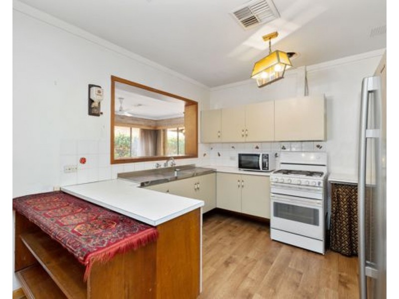 13 Hislop Street, Attadale WA 6156