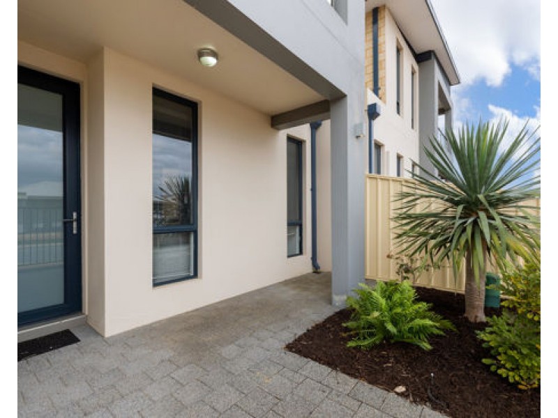 42 Birch Road, Aubin Grove WA 6164