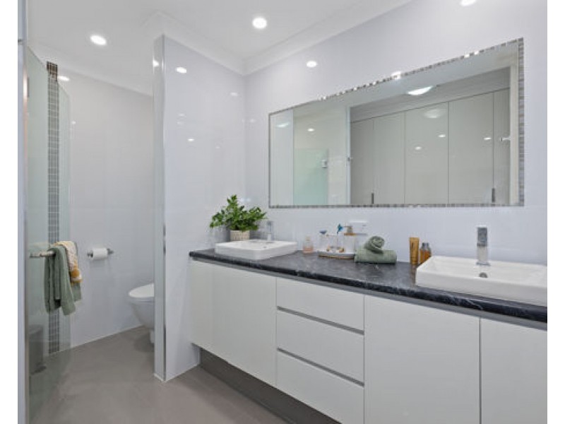 42 Birch Road, Aubin Grove WA 6164