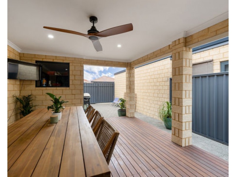 42 Birch Road, Aubin Grove WA 6164