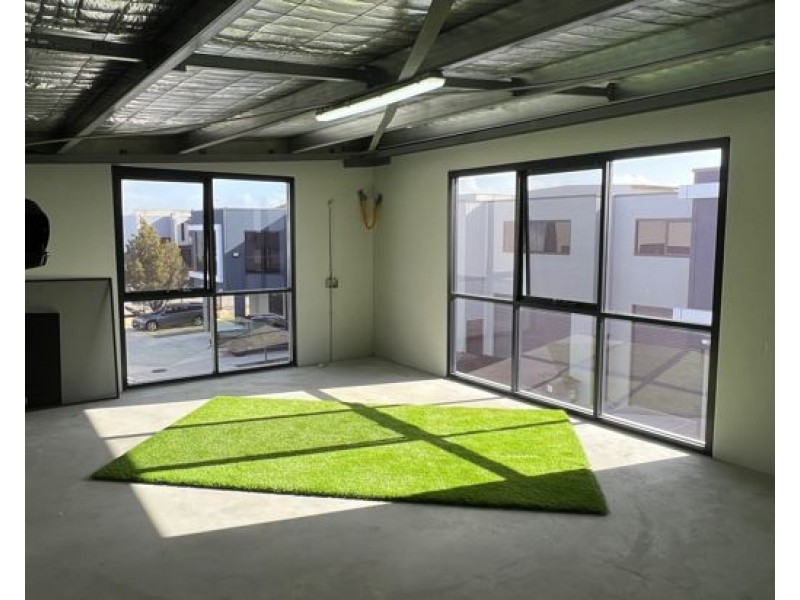 U6/11 Marsh Close, O’connor WA 6163