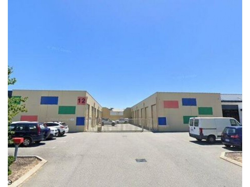 13/12 Horus Bend, Bibra Lake WA 6163