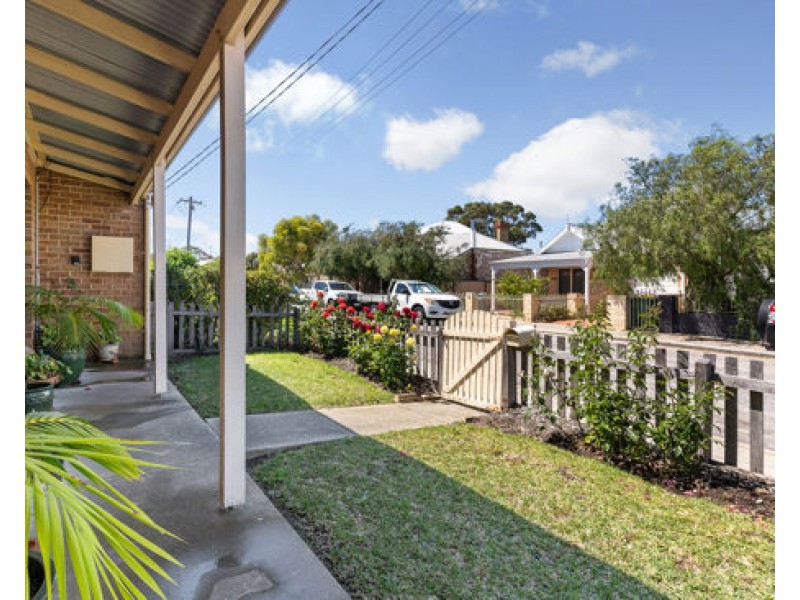 2 Sheedy Street, South Fremantle WA 6162