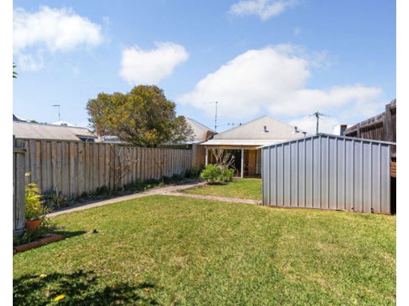 2 Sheedy Street, South Fremantle WA 6162