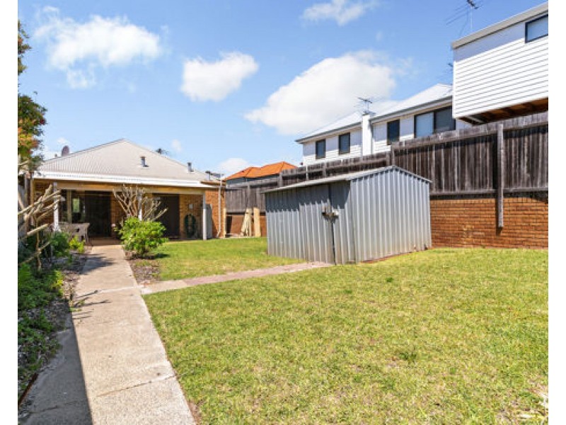 2 Sheedy Street, South Fremantle WA 6162