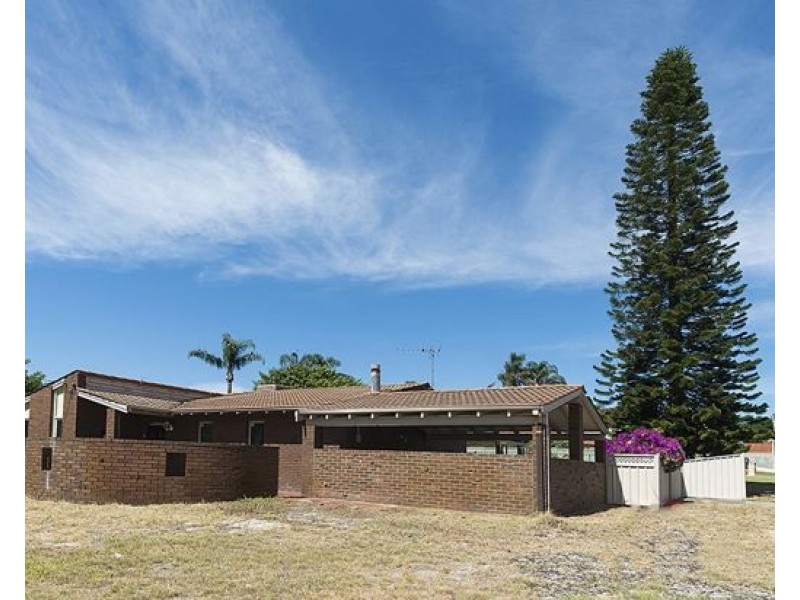 5 Camm Avenue, Bull Creek WA 6149