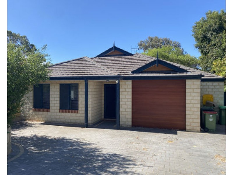 2B Snook Crescent, Hilton WA 6163