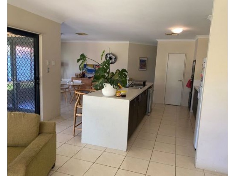 2B Snook Crescent, Hilton WA 6163