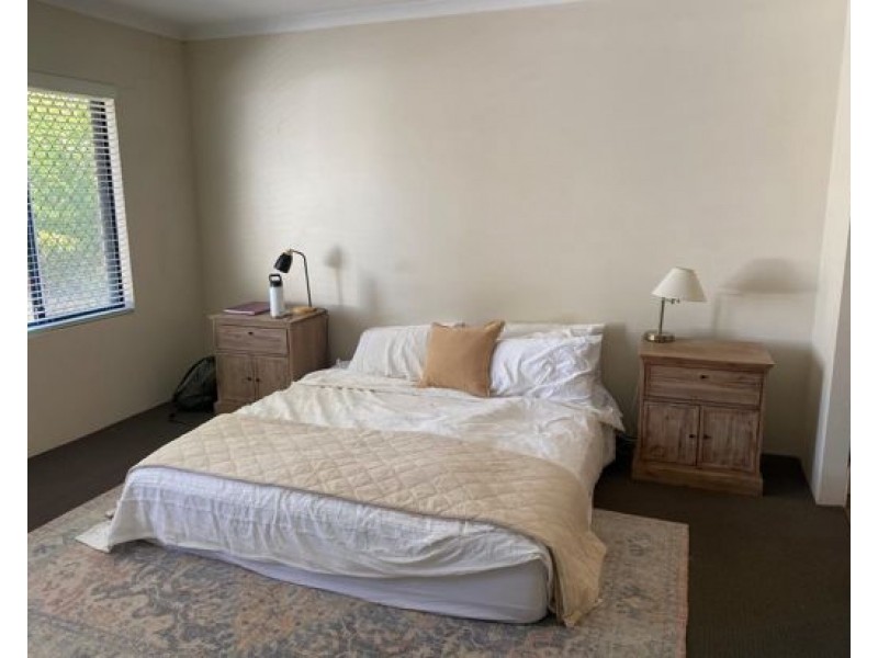 2B Snook Crescent, Hilton WA 6163
