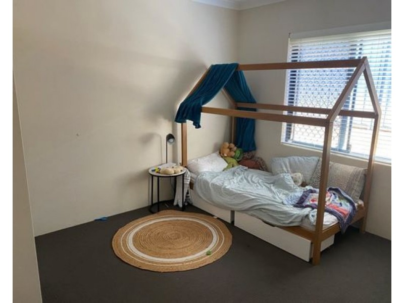 2B Snook Crescent, Hilton WA 6163