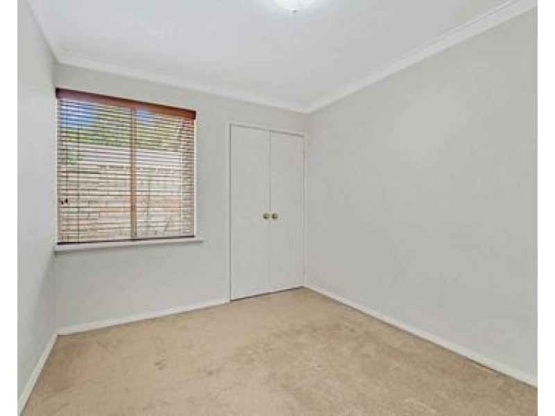 1/3 Riseley Street, Applecross WA 6153