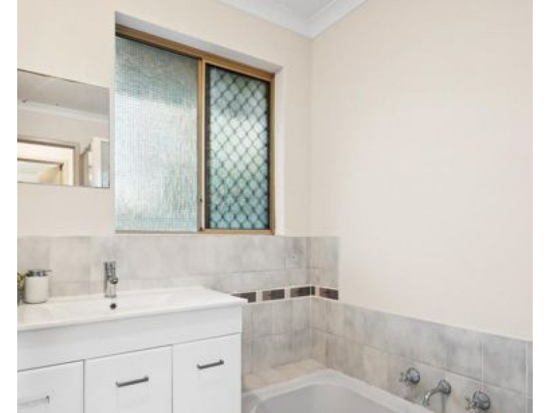 2/72 Beach Street, Bicton WA 6157