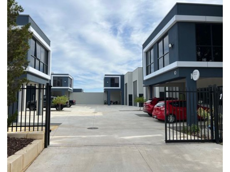 U7/11 Marsh Close, O’connor WA 6163