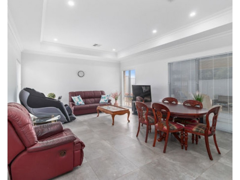 61B McBeth Way, Kardinya WA 6163