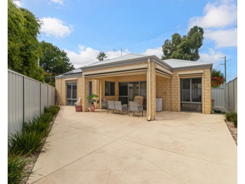 61B McBeth Way, Kardinya WA 6163
