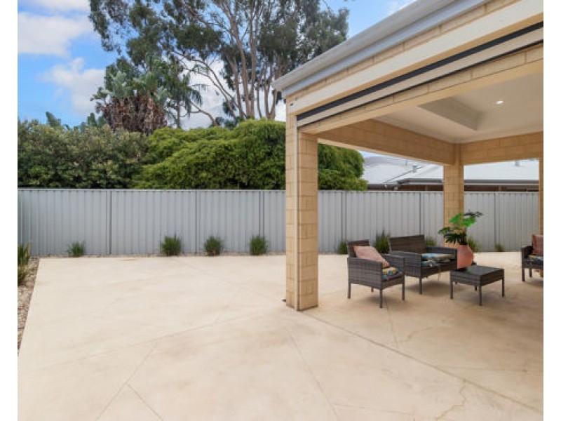 61B McBeth Way, Kardinya WA 6163