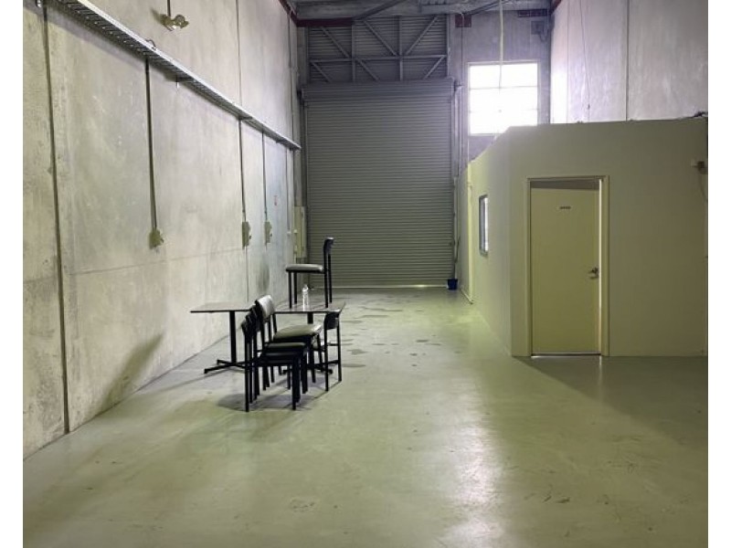 12/27 Erceg Rd, Yangebup WA 6164