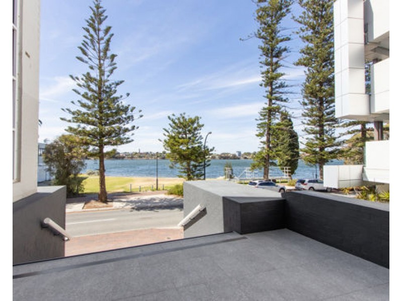 11/7 The Esplanade, Mount Pleasant WA 6153