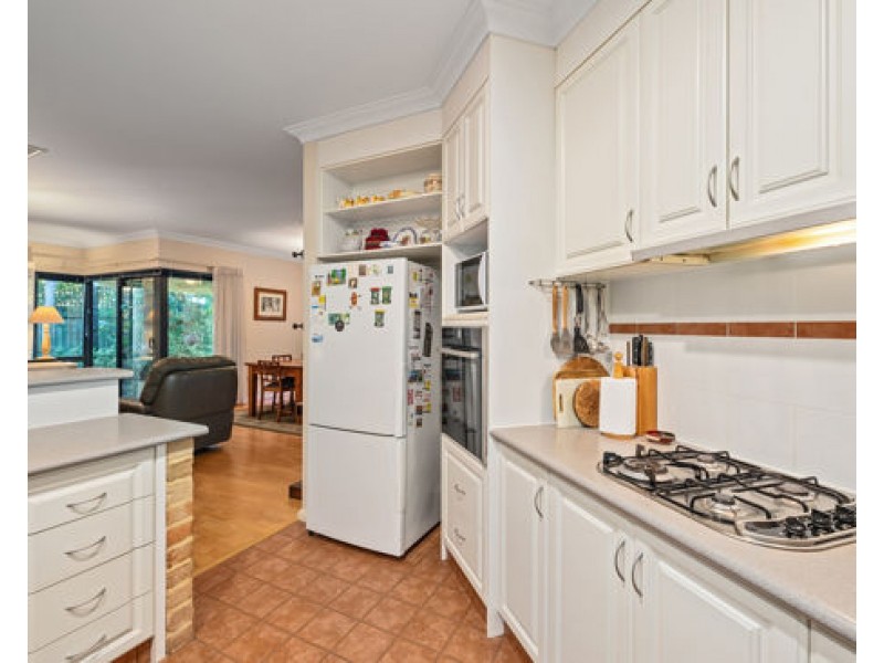 12B Lambert Street, Alfred Cove WA 6154