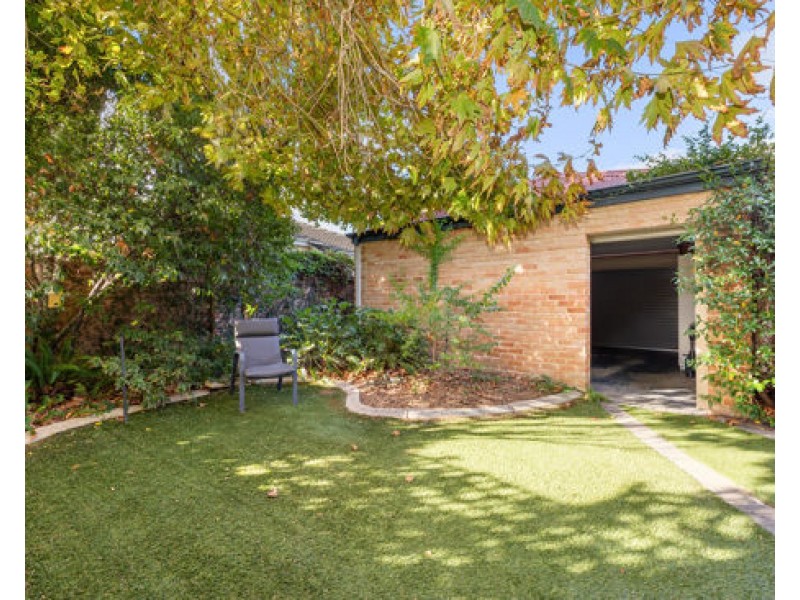 12B Lambert Street, Alfred Cove WA 6154