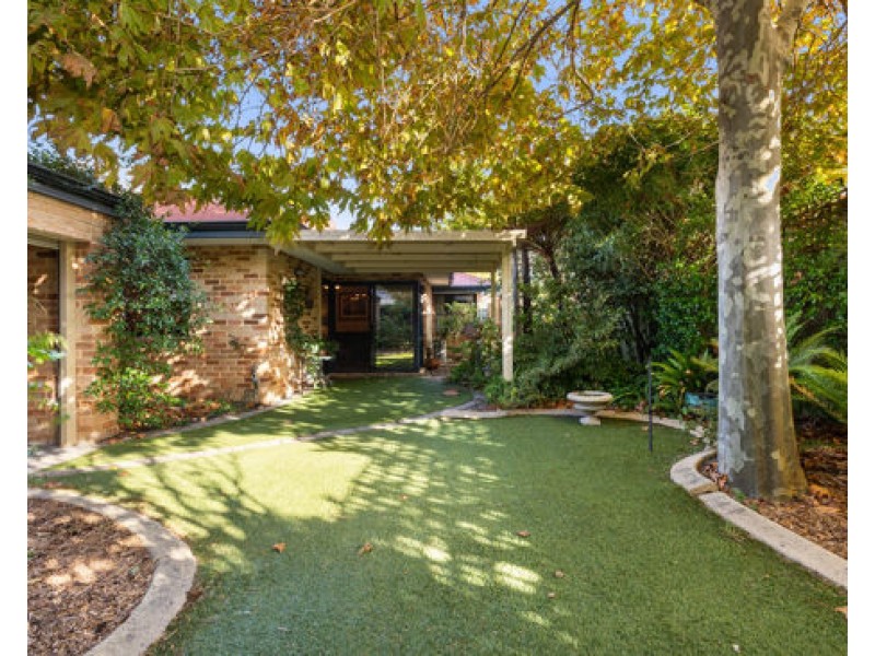 12B Lambert Street, Alfred Cove WA 6154