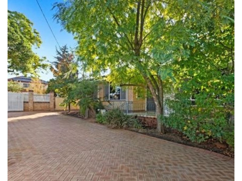 145 Manning Road, Bentley WA 6102