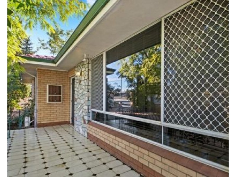 145 Manning Road, Bentley WA 6102