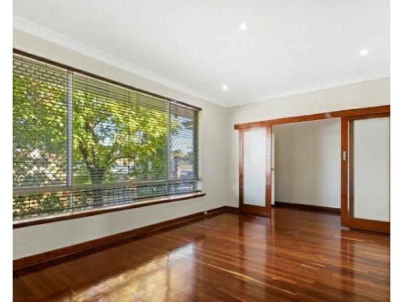 145 Manning Road, Bentley WA 6102