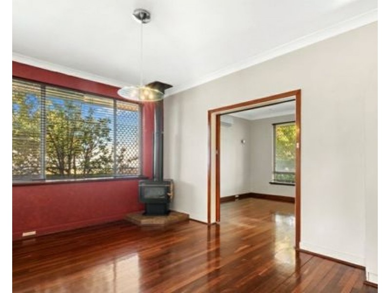 145 Manning Road, Bentley WA 6102