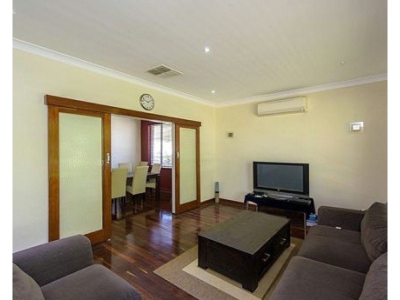 145 Manning Road, Bentley WA 6102