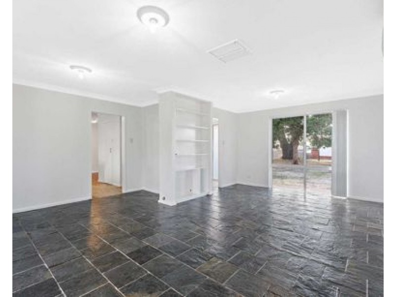 81 Blanche Street, Gosnells WA 6110