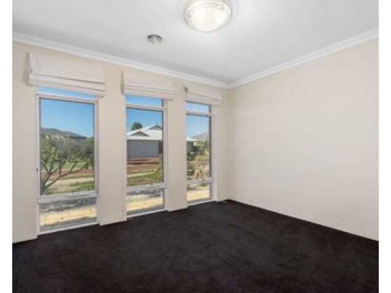 30 Shelduck Bend, Harrisdale WA 6112