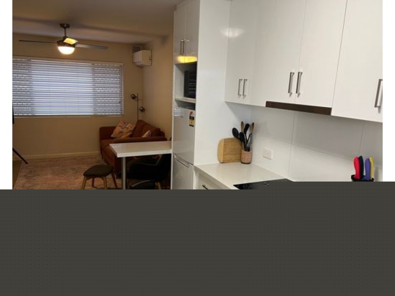 U2/142 Watkins Street, White Gum Valley WA 6162