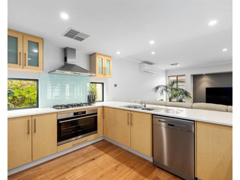 110 The Promenade, Mount Pleasant WA 6153