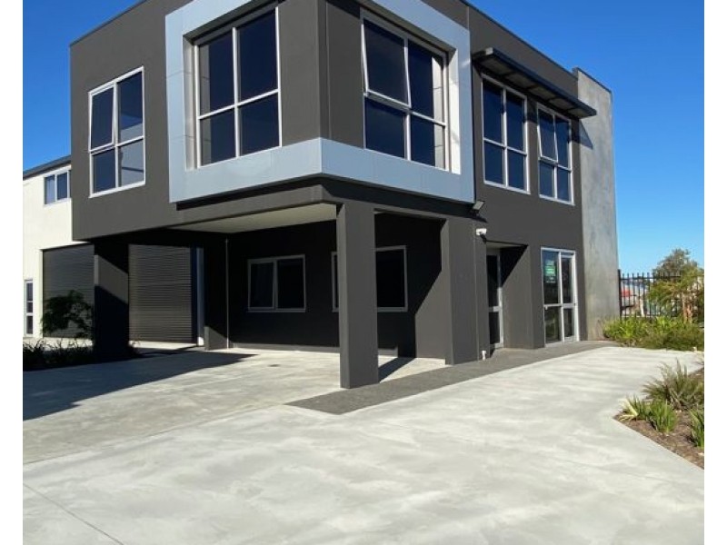 U2/29 Sunderland Crescent, Butler WA 6036