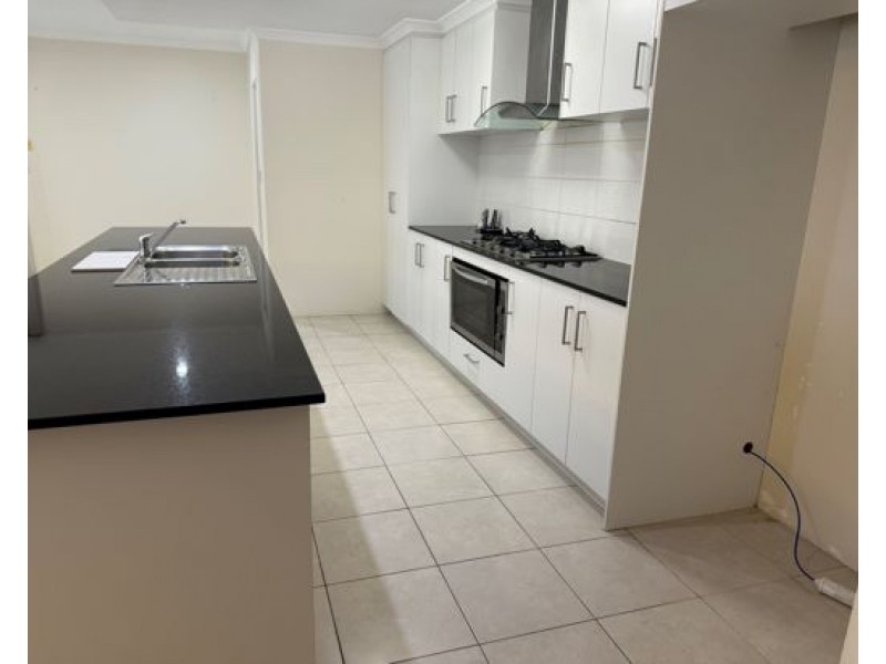 12 Cardacut Way, Southern River WA 6110