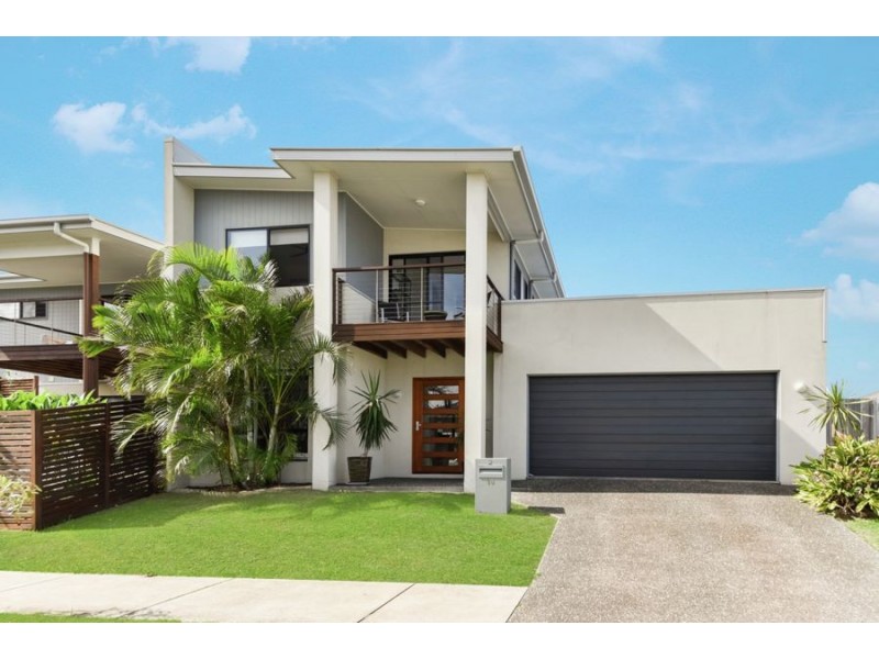 2/10 Lamatia Drive, Mountain Creek QLD 4557