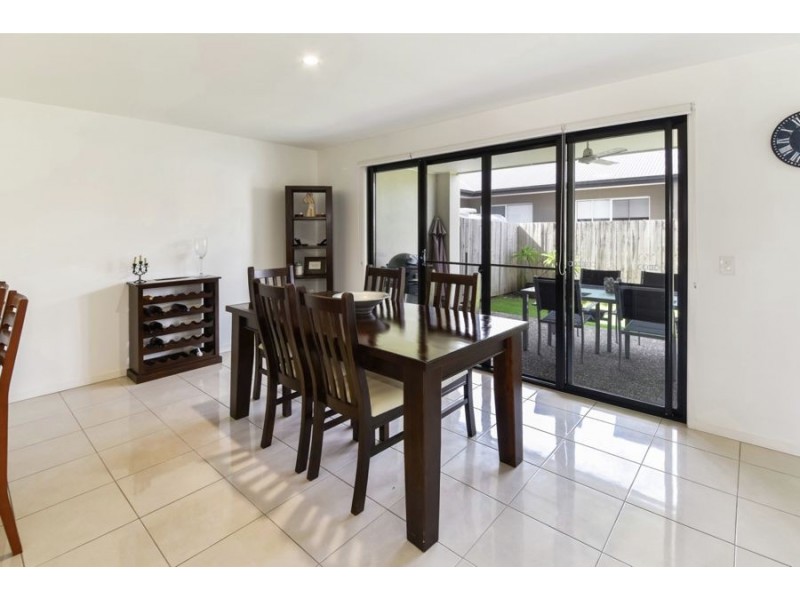 2/10 Lamatia Drive, Mountain Creek QLD 4557