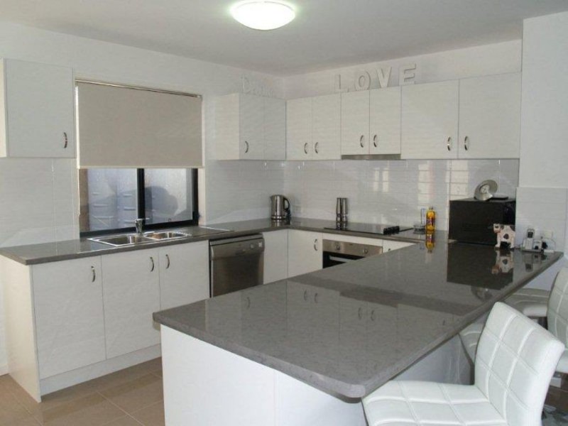 1/10 Lamatia Drive, Mountain Creek QLD 4557