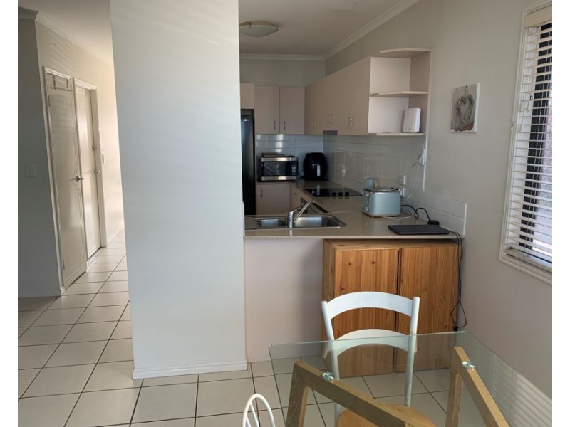 Unit 4 / 39 Dalton Drive, Maroochydore QLD 4558
