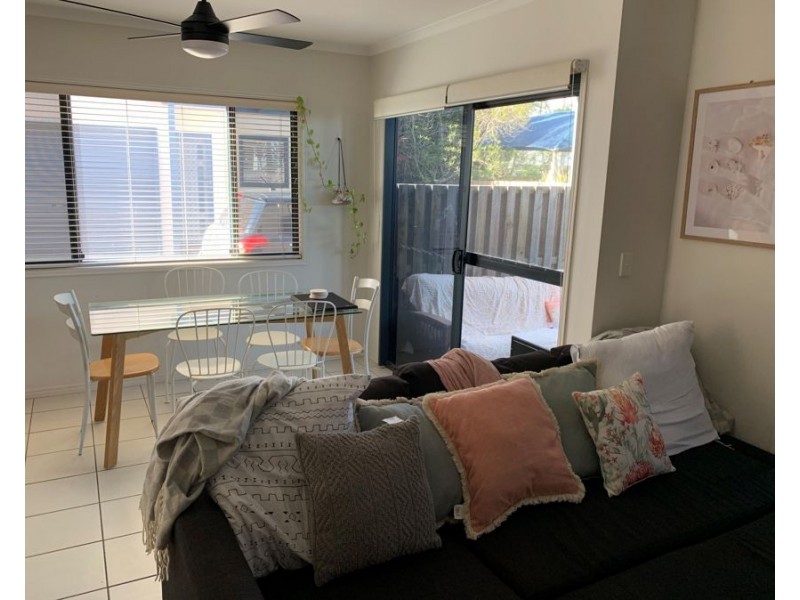 Unit 4 / 39 Dalton Drive, Maroochydore QLD 4558