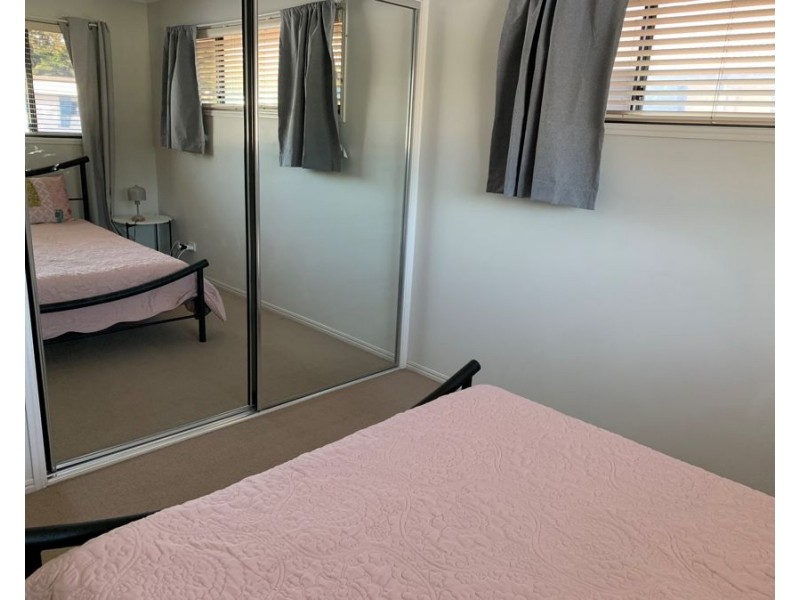 Unit 4 / 39 Dalton Drive, Maroochydore QLD 4558